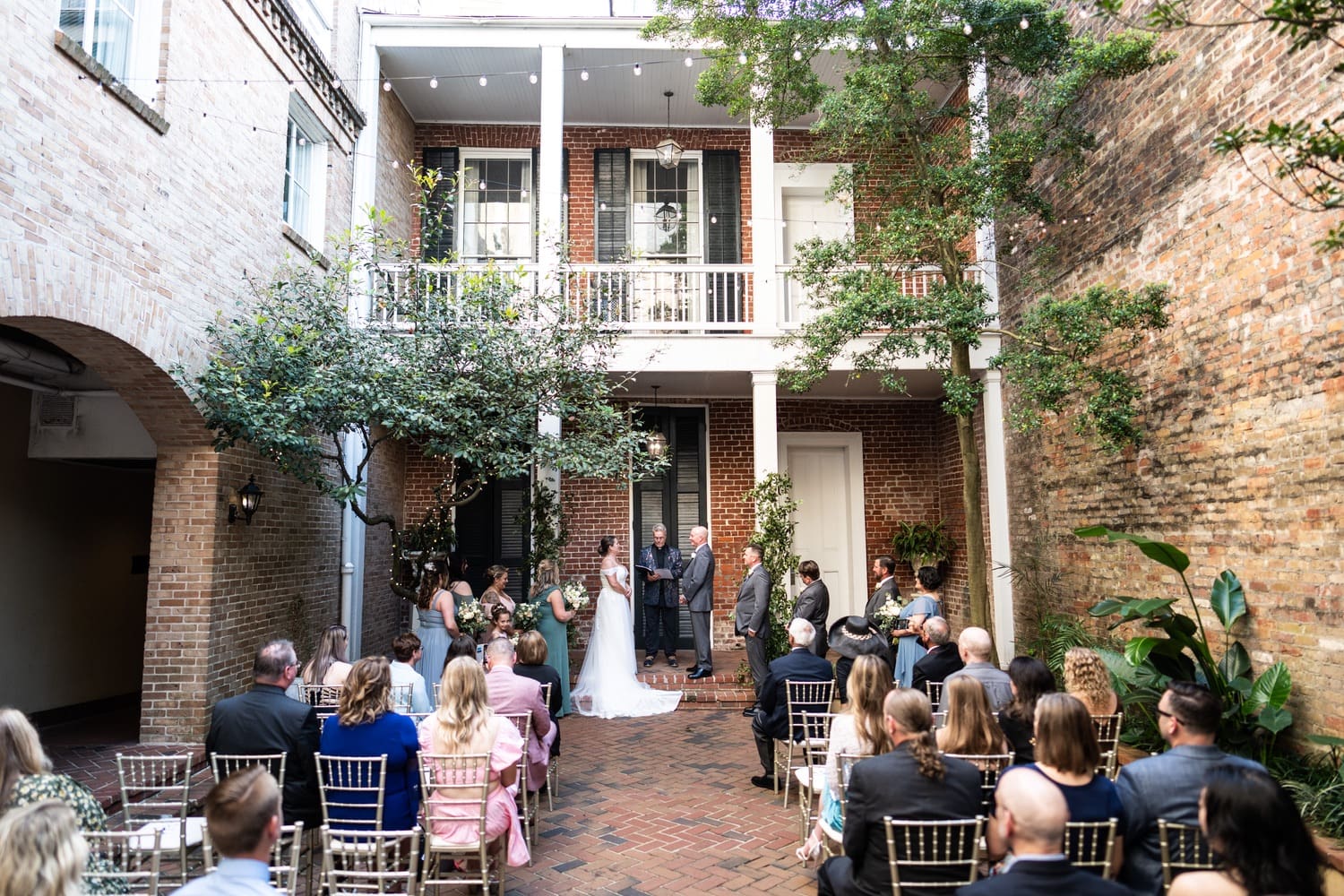 Wedding ceremony at Chateau Le Moyne in New Orleans