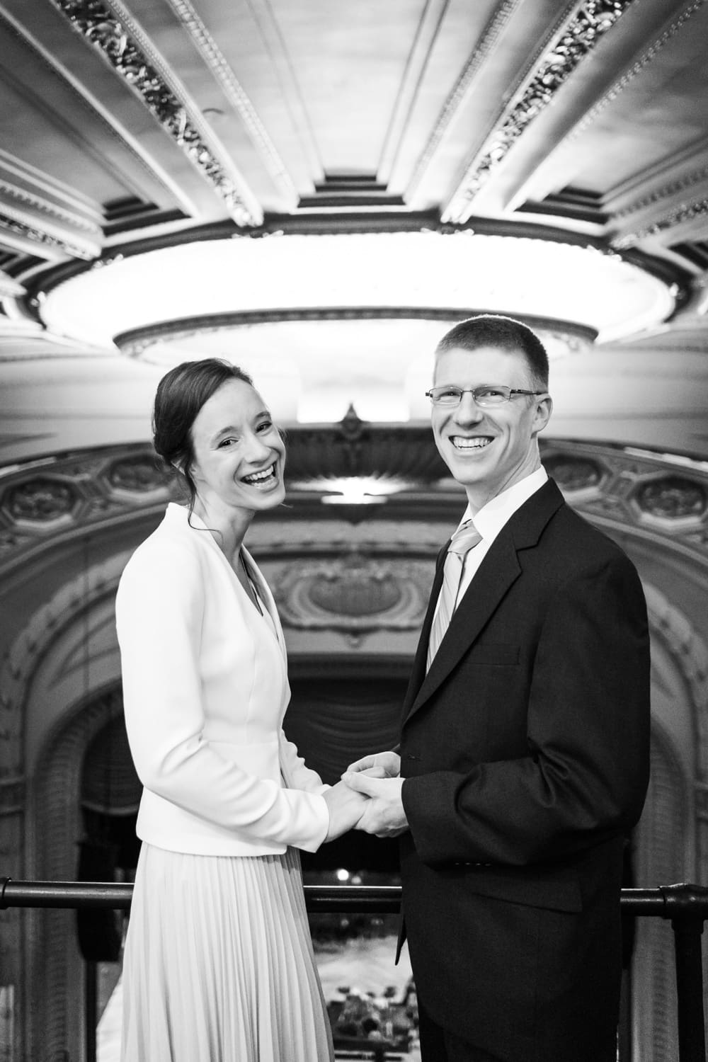 Elopement portrait at the Orpheum in New Orleans