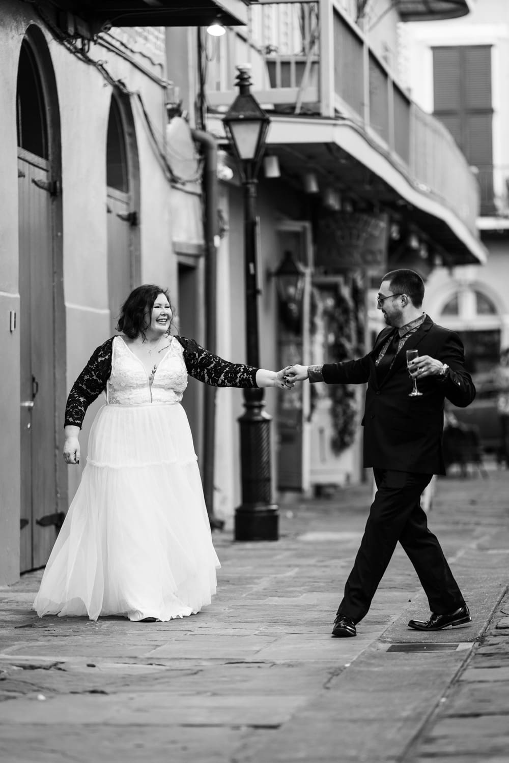 Couple dancing in Pirate's Alley