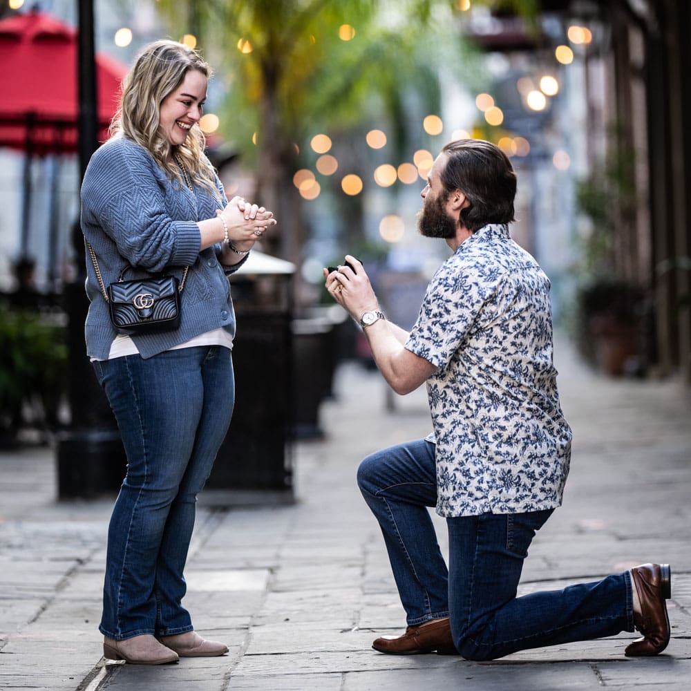 Marriage proposal in the French Quarter of New Orleans