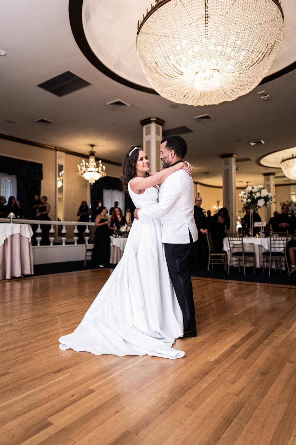 Bride and groom dance at Roosevelt Hotel Blue Room wedding