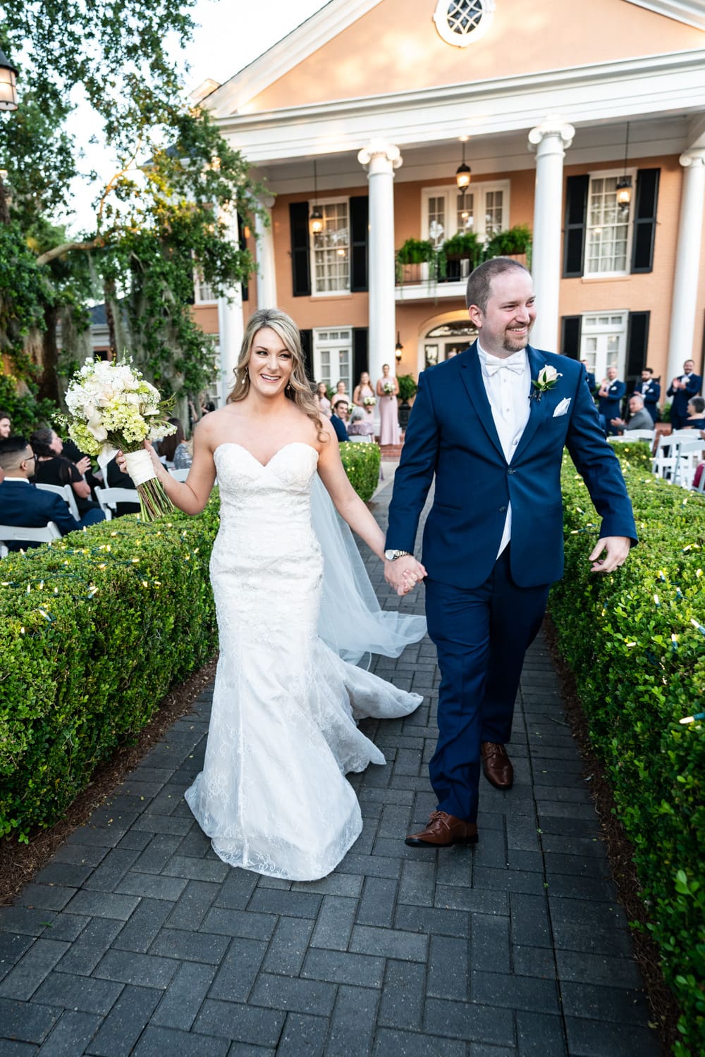 Bride and groom at Southern Oaks wedding