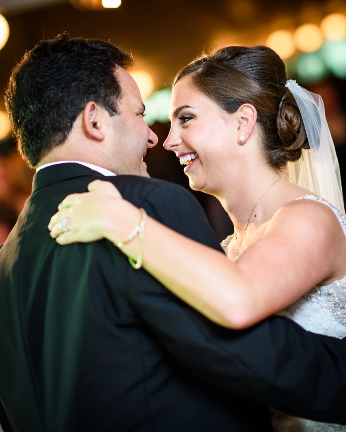 Bride and groom dance at Grass Lawn wedding in Gulfport Mississippi